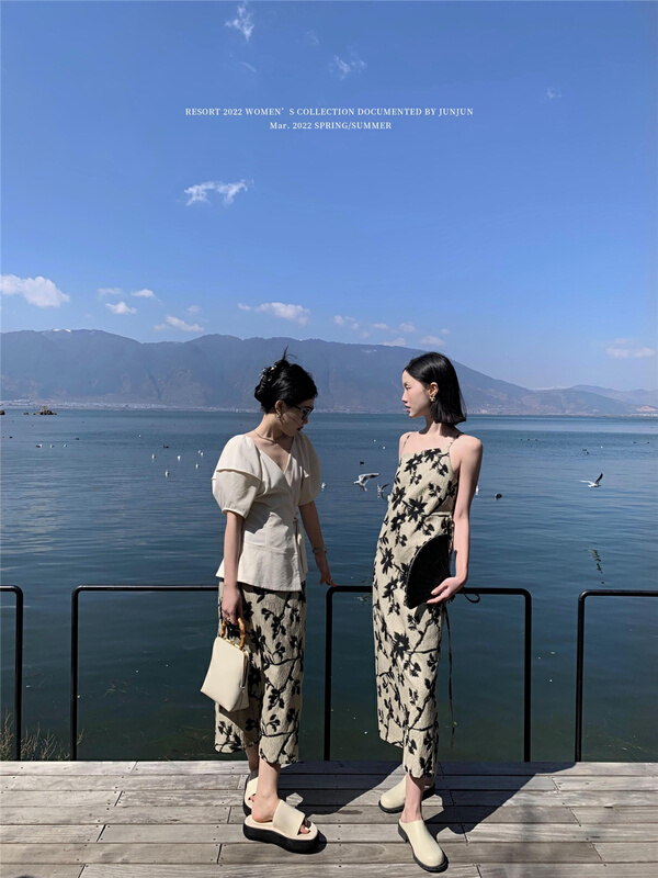 現貨!早春上新！【DT CLASSIC】氣質修身顯瘦半身裙  4666#  XYJ