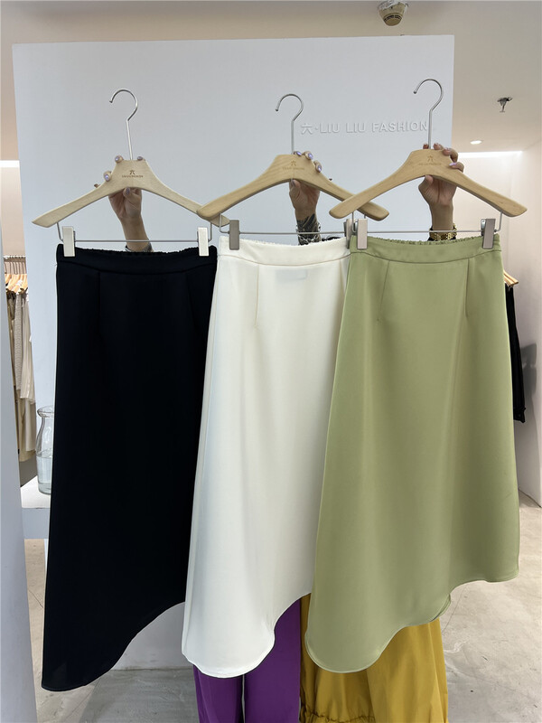New in early summer! [VI. Liu Liu] high sense temperament irregular skirt 60105c# zxx