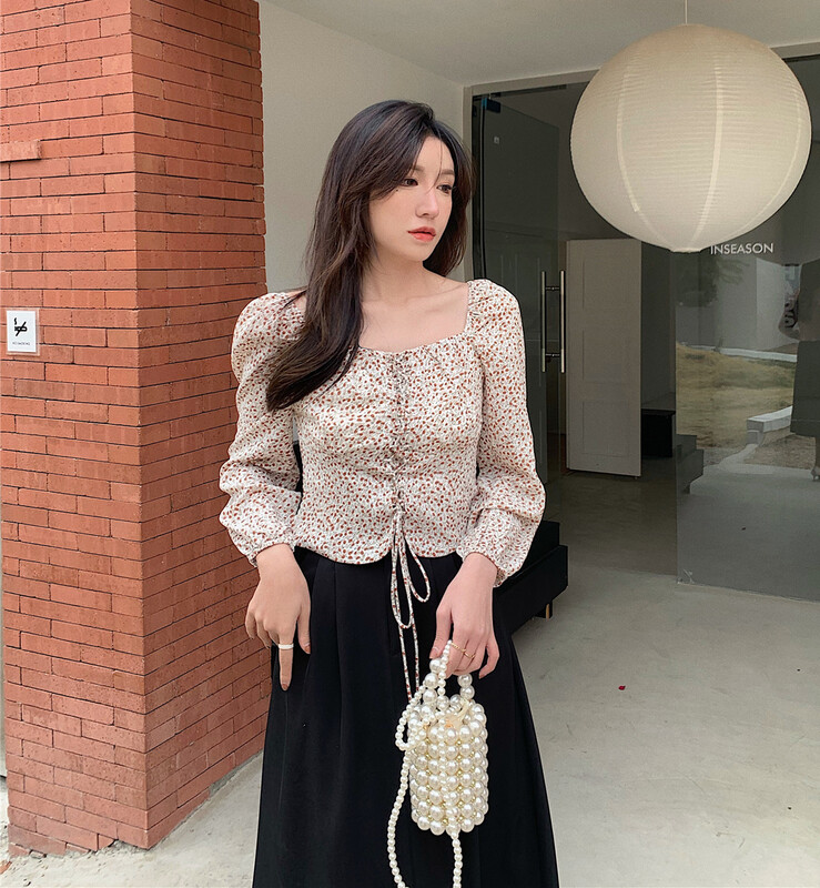 New year in early spring! [Hanna Hanna] French elegant Floral Chiffon square neck drawstring small man shirt 5205# XJ