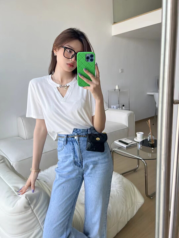 New in early summer! [qixuaner] cool rib temperament chain hollowing out careful machine design thin hem short sleeve T-shirt 2633# LSW