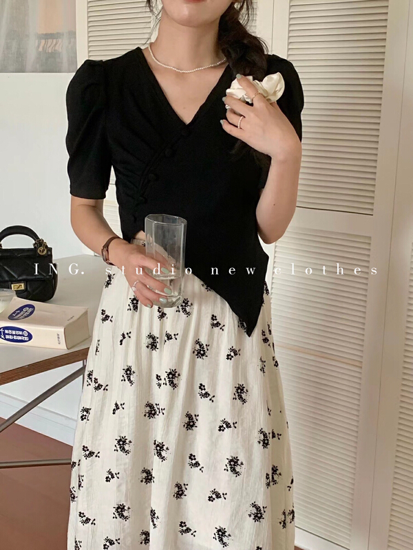New in early summer! [ing] design sense V-neck temperament blouse 7657# ZSY