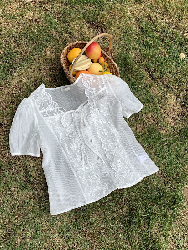 New in early summer! [aixili aisili] French lady Square Neck Lace bubble sleeve blouse 6196-1# WPL