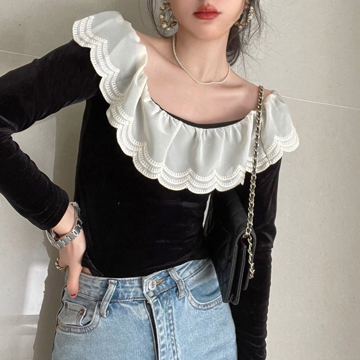 New year in early spring! [timely rain] Han Feng ins temperament elegant elastic shoulder round neck lace shirt 76545# YYW