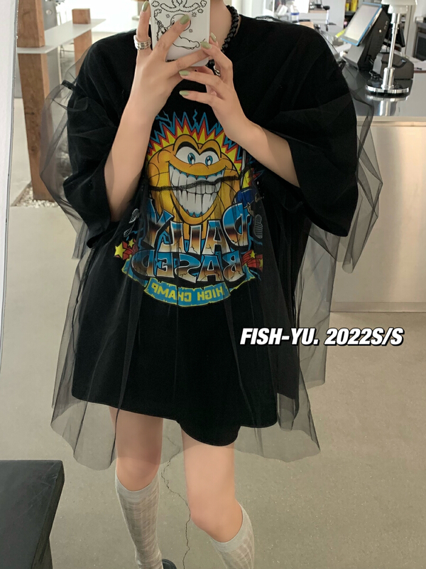 New in early summer! [fish Yu] cartoon evil smiling face printed screen fake two short sleeved T-shirt 22089# LSL