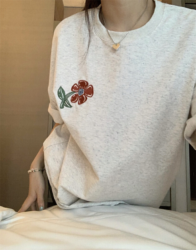 [dolly] simple and versatile casual embroidery age reducing short sleeve T-shirt 1209# LSW