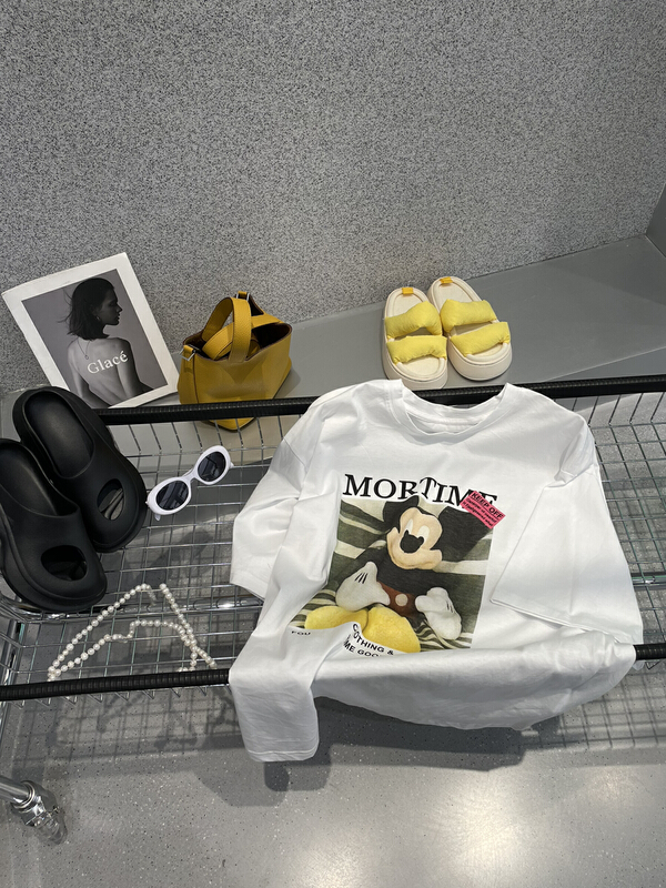 New in early summer! [bobo1972] Korean versatile cartoon short sleeve T-shirt ay229519# ozq