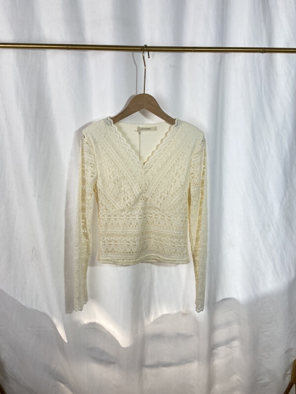 New in early summer! [Yi show shop] lace V-neck lady blouse ys1-899# Cl