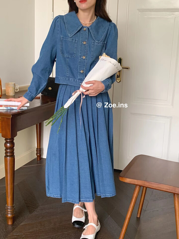 New year in early spring! [Zoe Zoe] temperament versatile solid color denim jacket + slim and versatile pleated skirt set c71# L