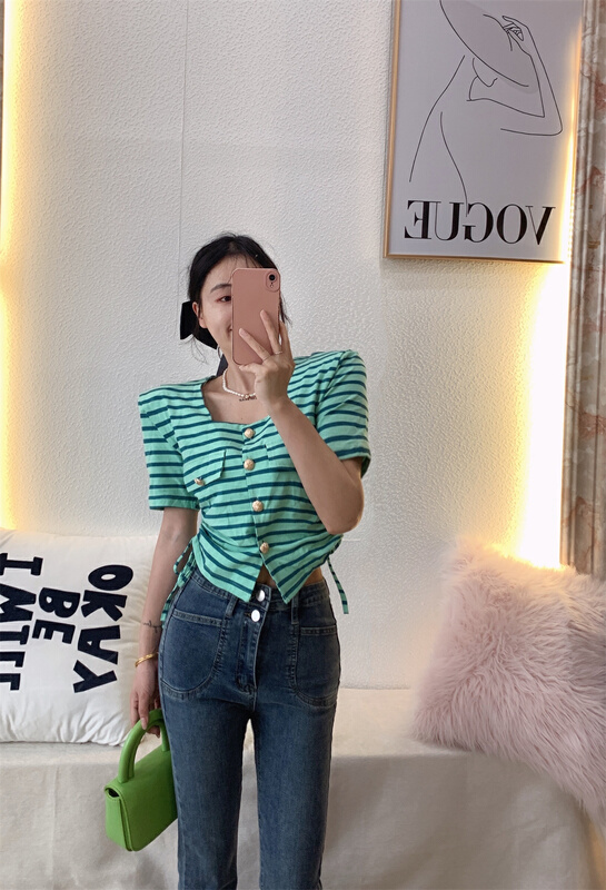 goods in stock! [goblin] Korean version of spice girl striped contrast drawstring design shows a slim shirt 9388# lwy