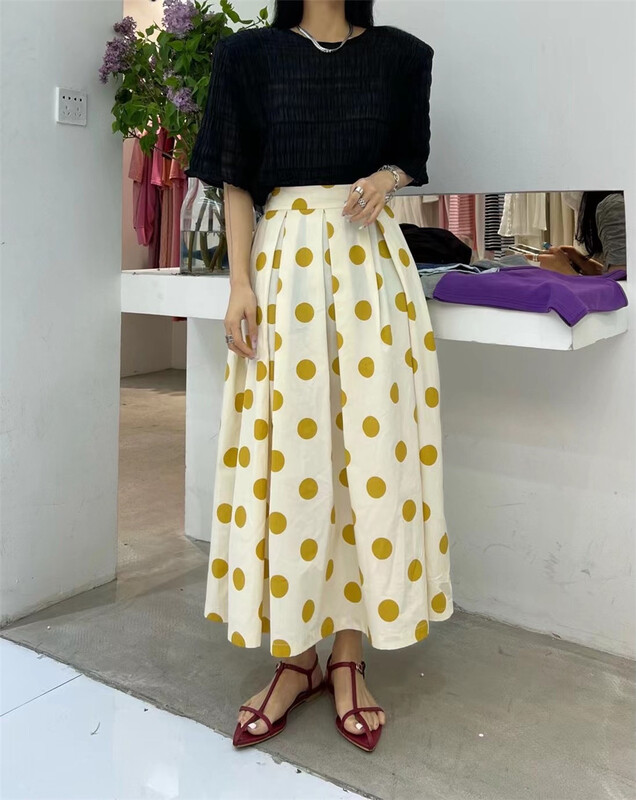 [VI. Liu Liu] Korean retro wave point pleated skirt 60306m# zxx
