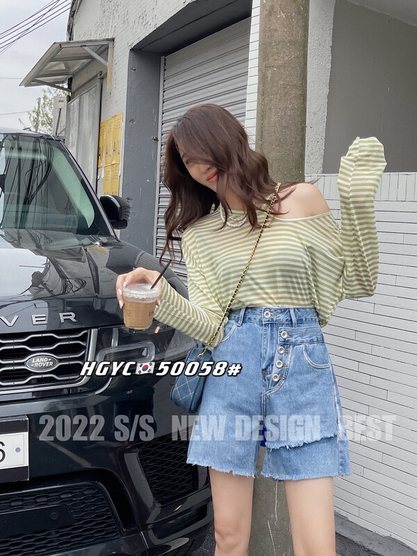 New in early summer! [original in Korea] fashion fashion buckle design fake two-piece five point denim shorts 50058# L
