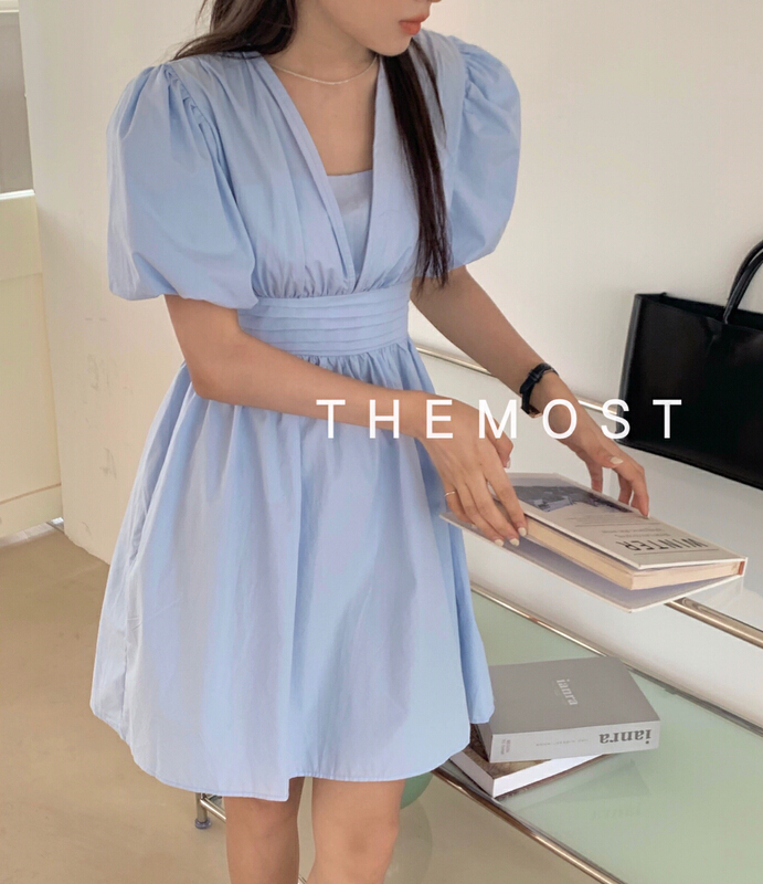 New in early summer! [the most] V-neck waist with thin foam sleeve dress 8838# HBx