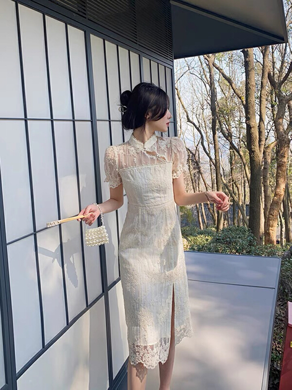 New in early summer! [L.L studio] French elegant cheongsam hollow lace dress 7420# PCZ