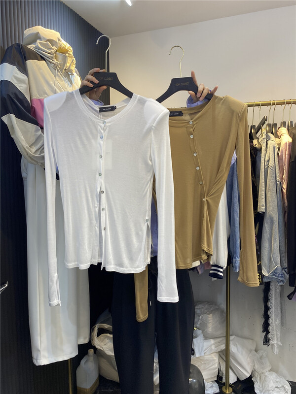 初夏上新!【TOP CLOSET】韓版純色長袖針織開衫  68101#  OZQ