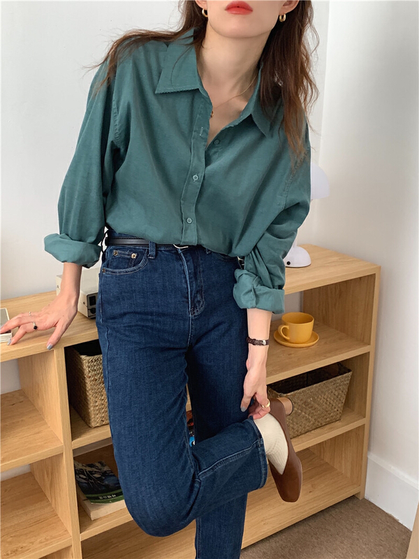 [timely rain] Han Feng INS is simple and versatile. Wear a solid color corduroy long sleeved shirt yy287# YYW