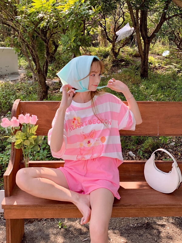 New in early summer! [love] striped lettered short sleeve T-shirt 878# WTT