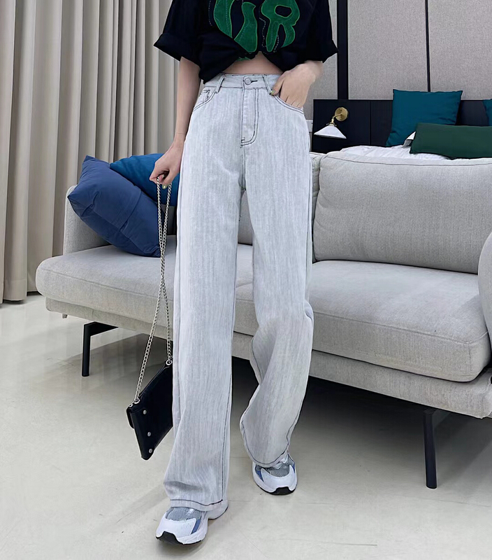 New year in early spring! [mate fashion] Korean version of high waist, thin and wide leg jeans 8280# ozq