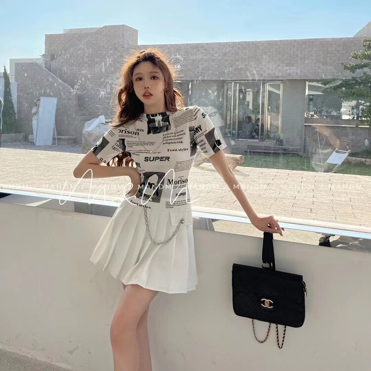 New year in early spring! [M & M] Street trend letter printed short sleeve T-shirt (detachable with chain) 16132-1# PCZ