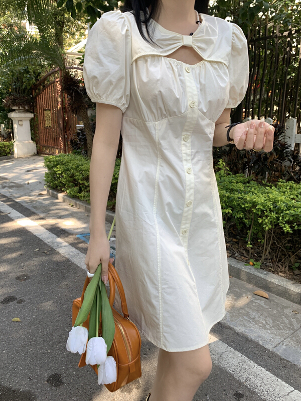 New in early summer! [from. V] little womanly lady hollow out dress 7935# L