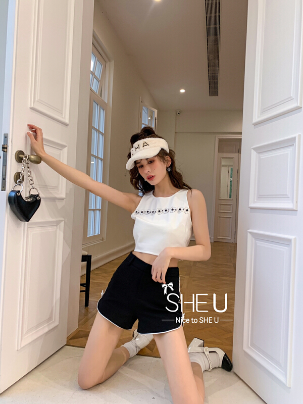 【 she u 】 casual and versatile three-dimensional flower vest c80062\cqw