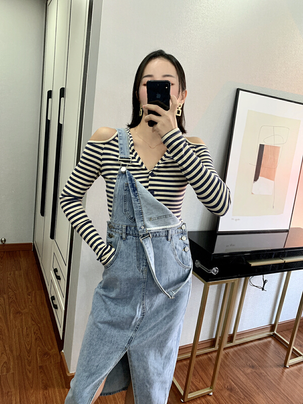 goods in stock! New year in early spring! [HH] Korean style, versatile, off shoulder shirt 2242# LSL