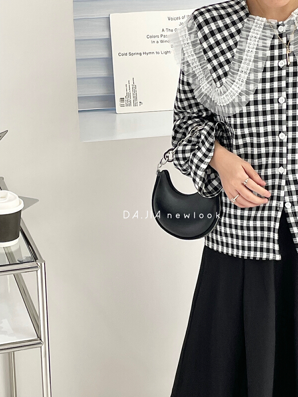 New year in early spring! [Dajia] Korean Plaid large lapel shirt 22103# CLS