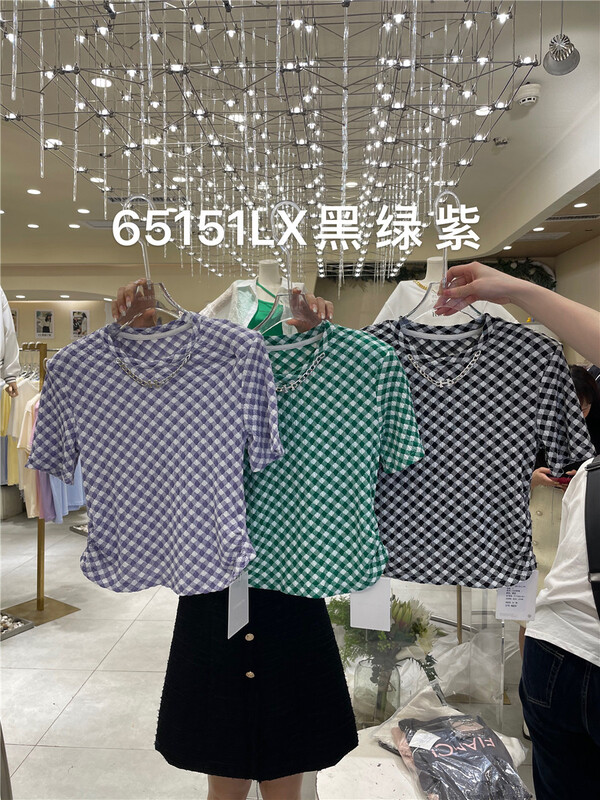 New in early summer! [HS Korea custom] fashionable Plaid round neck short sleeve T-shirt (chain can not be removed) 65151# hjy