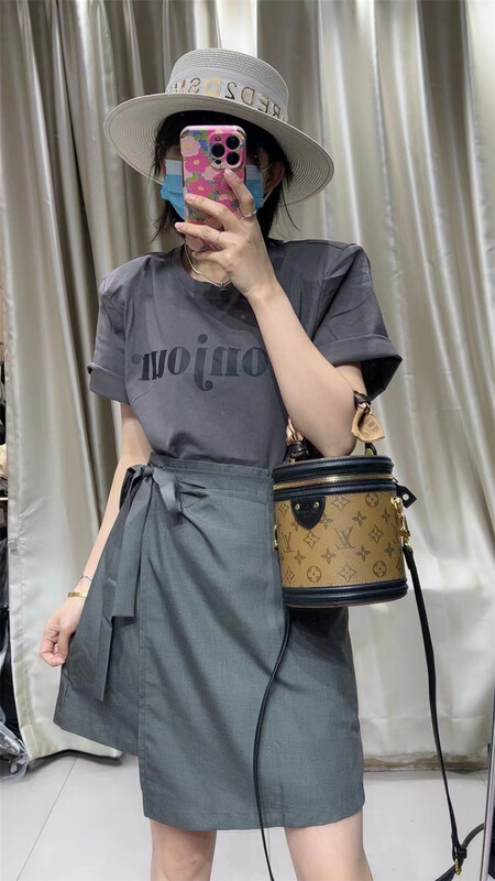 [8090] Korean alphabet short sleeve T-shirt + Hip Wrap Skirt Set 2093# L