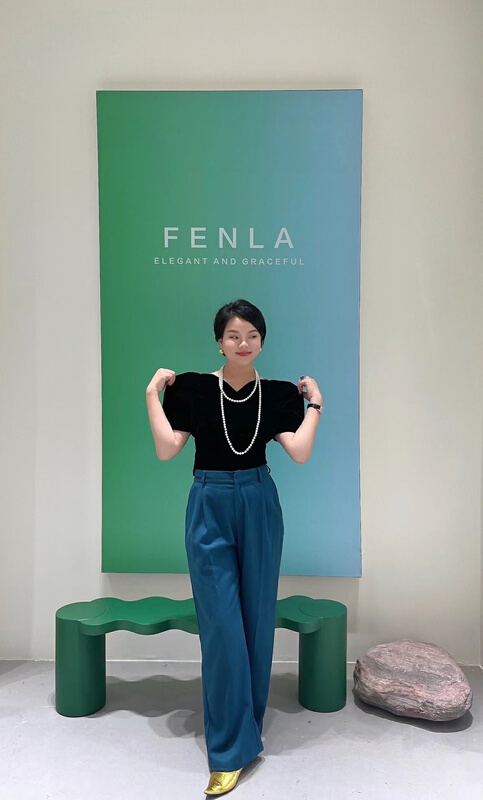New year in early spring! [fenla] bubble sleeve short style slim shirt 3359# XYJ