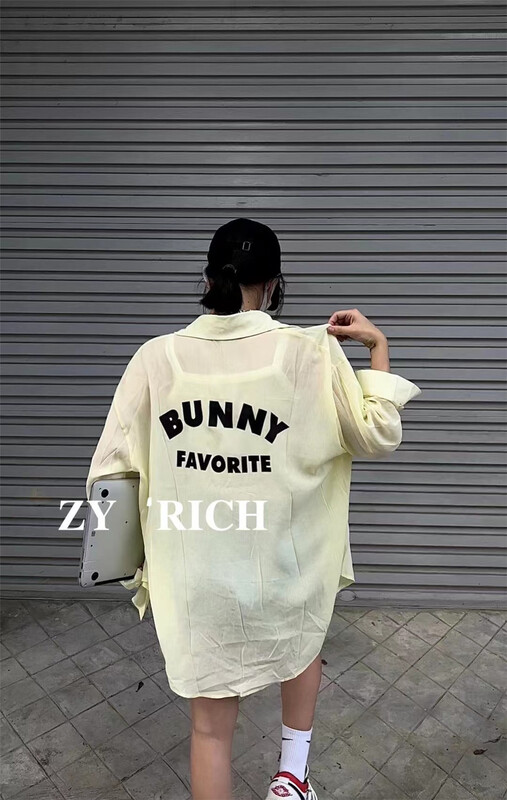 【ZY】背後字母印花寬鬆防曬衫  2070#  WTT