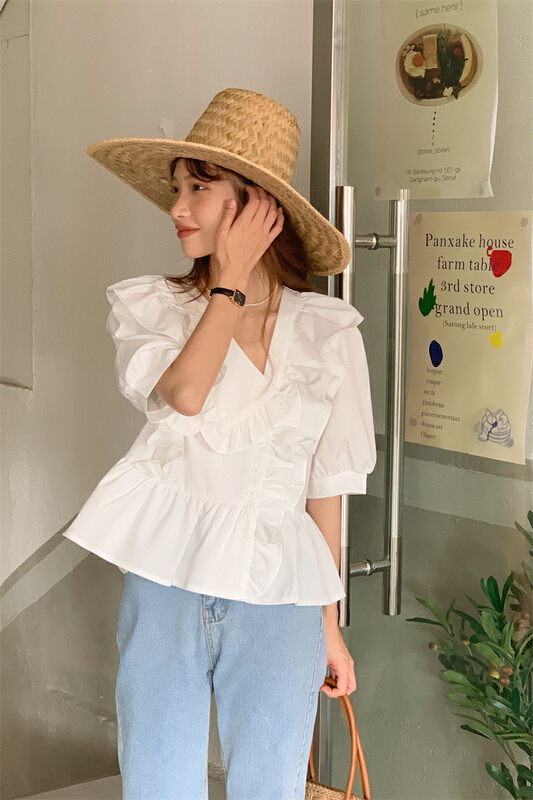[timely rain] Korean style ins summer atmosphere design sense lotus leaf lace design sense shirt 32535# WPL