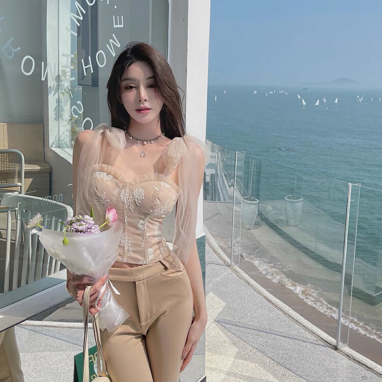 [Doudou family] gauze mesh splicing temperament strap waist vest / sling 88215# CLS