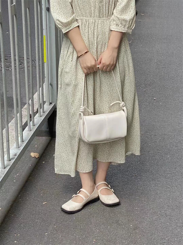 [misslan] simple flip One Shoulder Messenger Bag (with one shoulder strap) e072# XJ