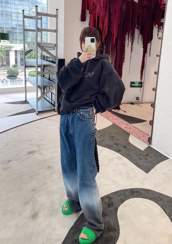 New year in early spring! [RM. HH] fashionable, lazy and mopping gradient jeans 207# ozq