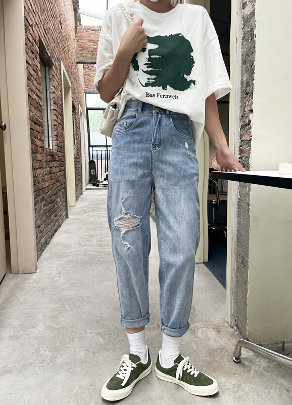[Mujia] personalized perforated Harlan jeans 17270# XYY