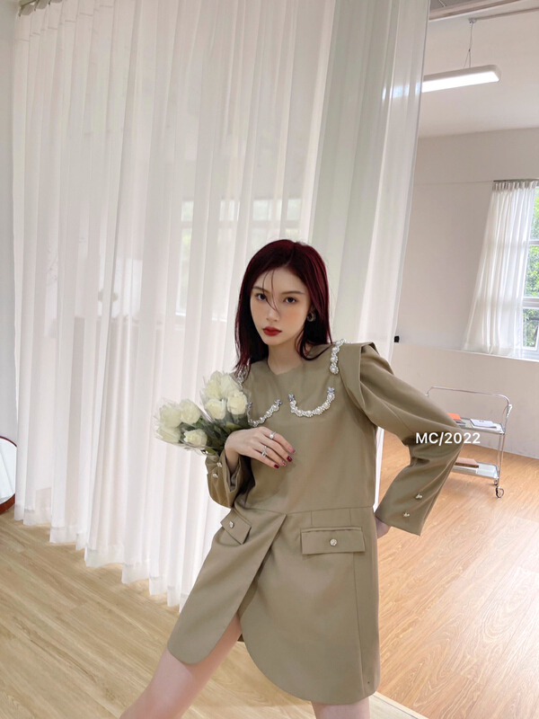 [MC] heavy industry nail bead design irregular front split dress 8851# XYJ