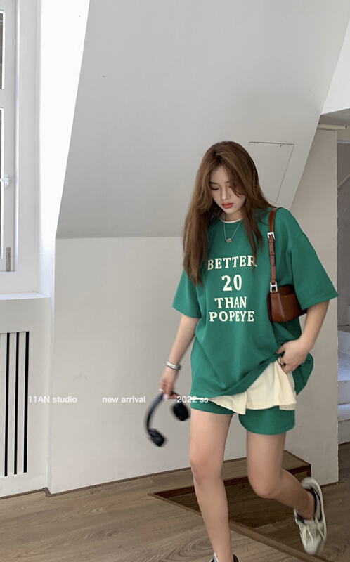 New in early summer! [11An] simple and versatile short sleeved T-shirt + loose fashion Shorts Set a6567# LSL