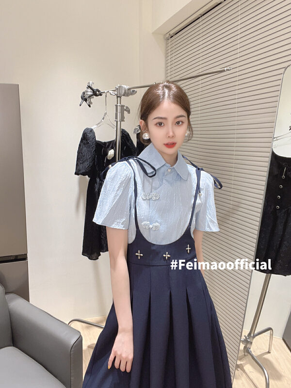 New in early summer! [Feimao Philippine cat] Korean sling crimping age reducing strap skirt ym-7434# LSL