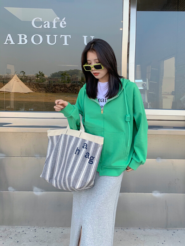 goods in stock! [qixuan'er] Korean fashion neckline zipper can be pulled up, comfortable and breathable sweater 2202# LSW