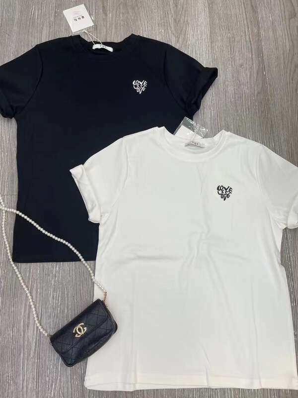 New year in early spring! [Yingquan society] love embroidery simple and versatile short sleeve T-shirt 5089# WW