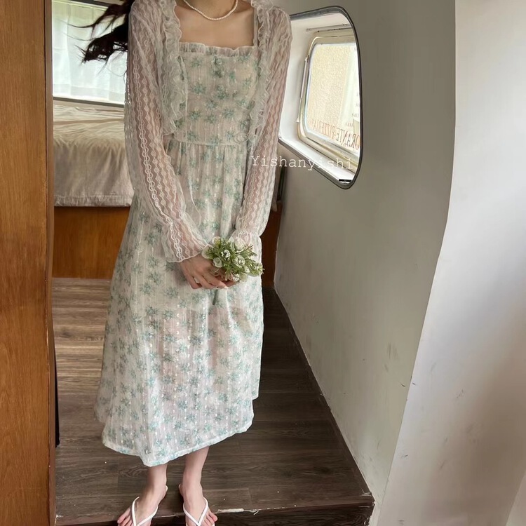 [Yi Shan Yi Shi] Korean lady floral suspender dress (excluding sunscreen shirt) 1399# hjy