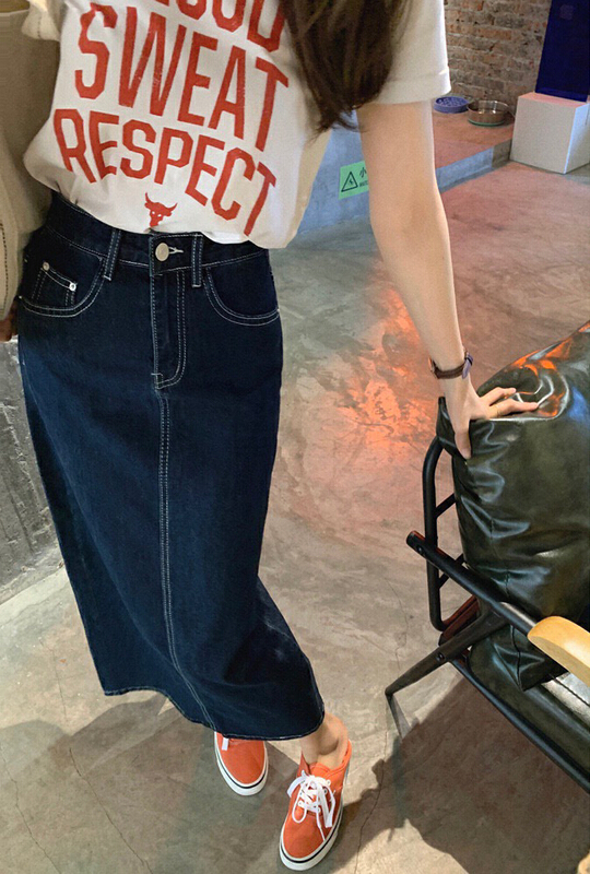 New year in early spring! [wgwe] simple and versatile loose letter T-shirt + slim denim skirt suit (only suit) 1207# PCZ