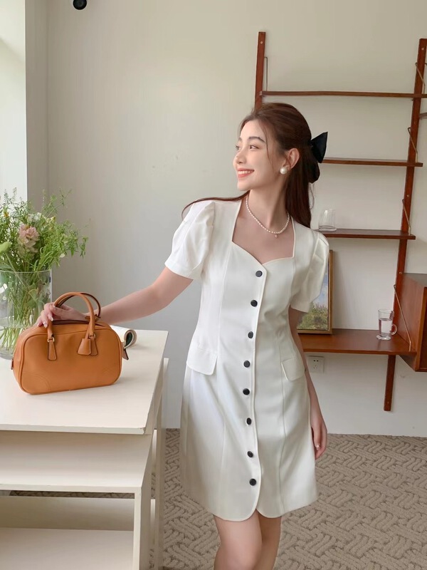 New in early summer! [single] thin temperament single breasted solid dress ys1-9919# JJ