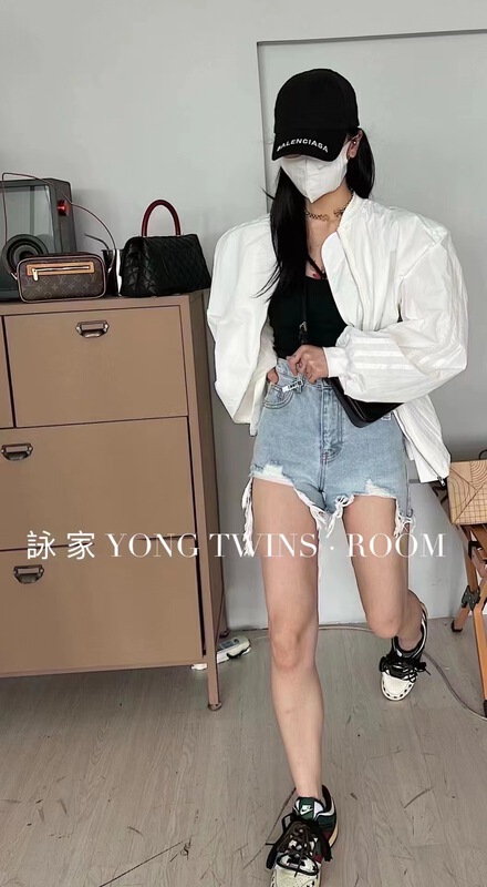 [Yong swimmer] Korean wash hole breaking denim shorts ys1-030# WTT