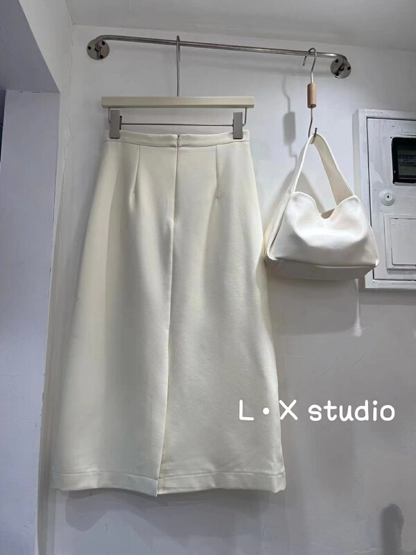 New in early summer! [l.x studio] Korean commuter slim fit and versatile solid A-line skirt 1002# hjy