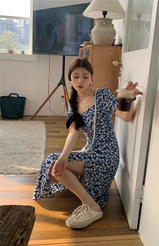 goods in stock! New in early summer! [timely rain] Korean style ins design sense Vintage bubble sleeve floral dress 51020# WPL