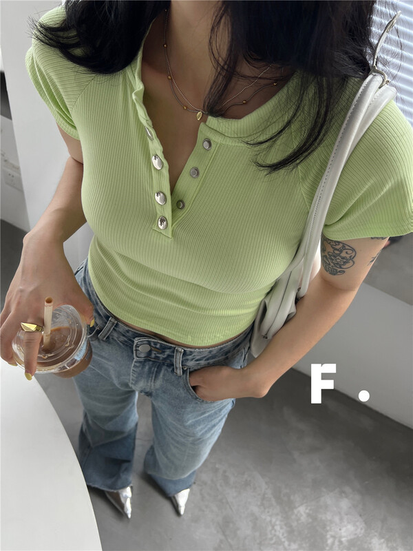 New in early summer! 【F】 Round neck slim fit short ins blouse 6082# zxx