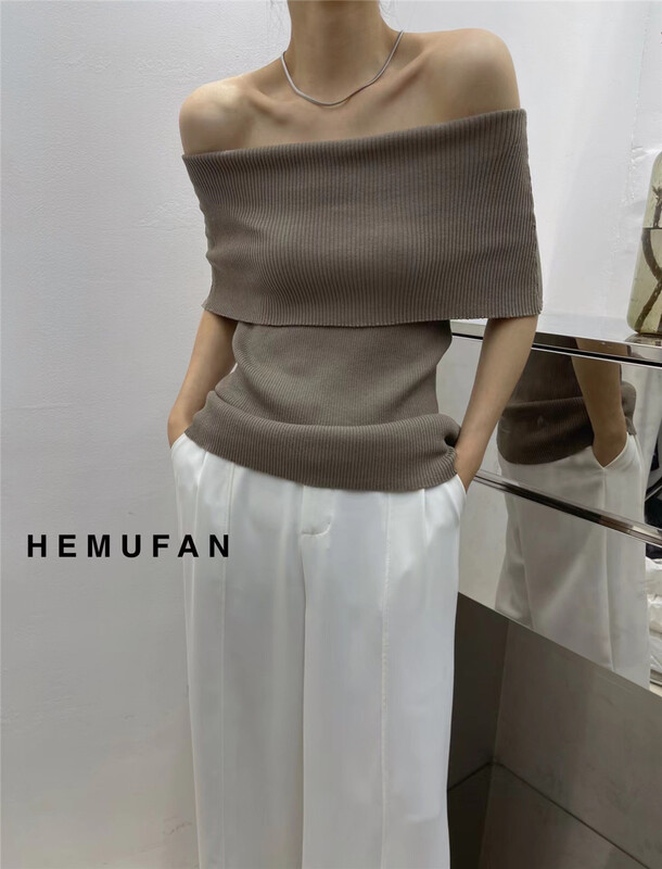 New in early summer! [hemufan khmufan] niche high-level one shoulder sweater 58132# L