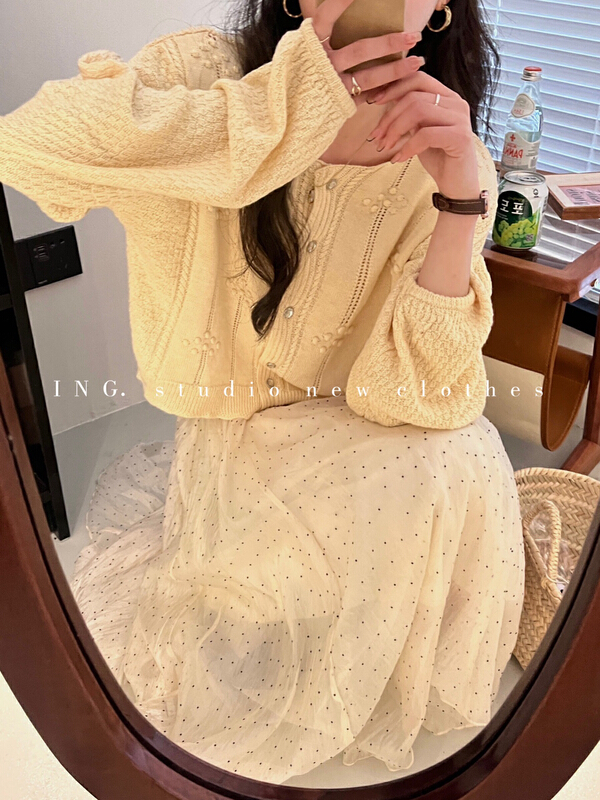 goods in stock! New year in early spring! [ing] comfortable soft waxy three-dimensional small wool ball knitted cardigan w3470# ZSY