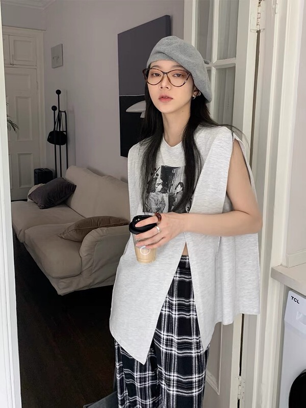 New in early summer! [Tiantian family] split print Pullover vest / sling 6869# WTT
